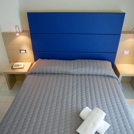 נומאנה Hotel Kon Tiki מראה חיצוני תמונה