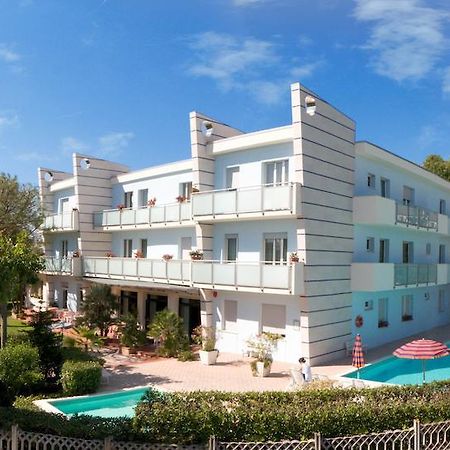 נומאנה Hotel Kon Tiki מראה חיצוני תמונה
