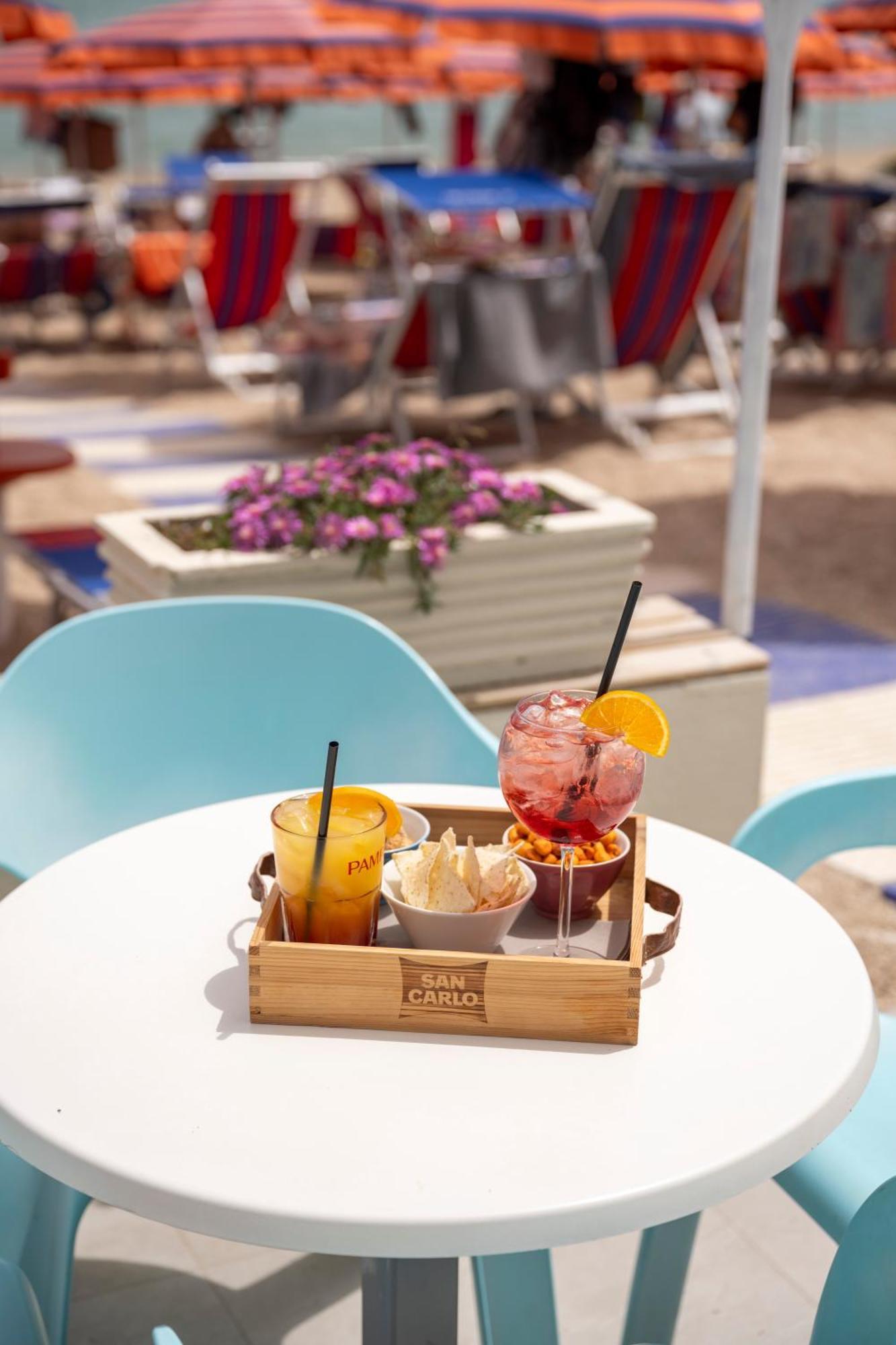 נומאנה Hotel Kon Tiki מראה חיצוני תמונה