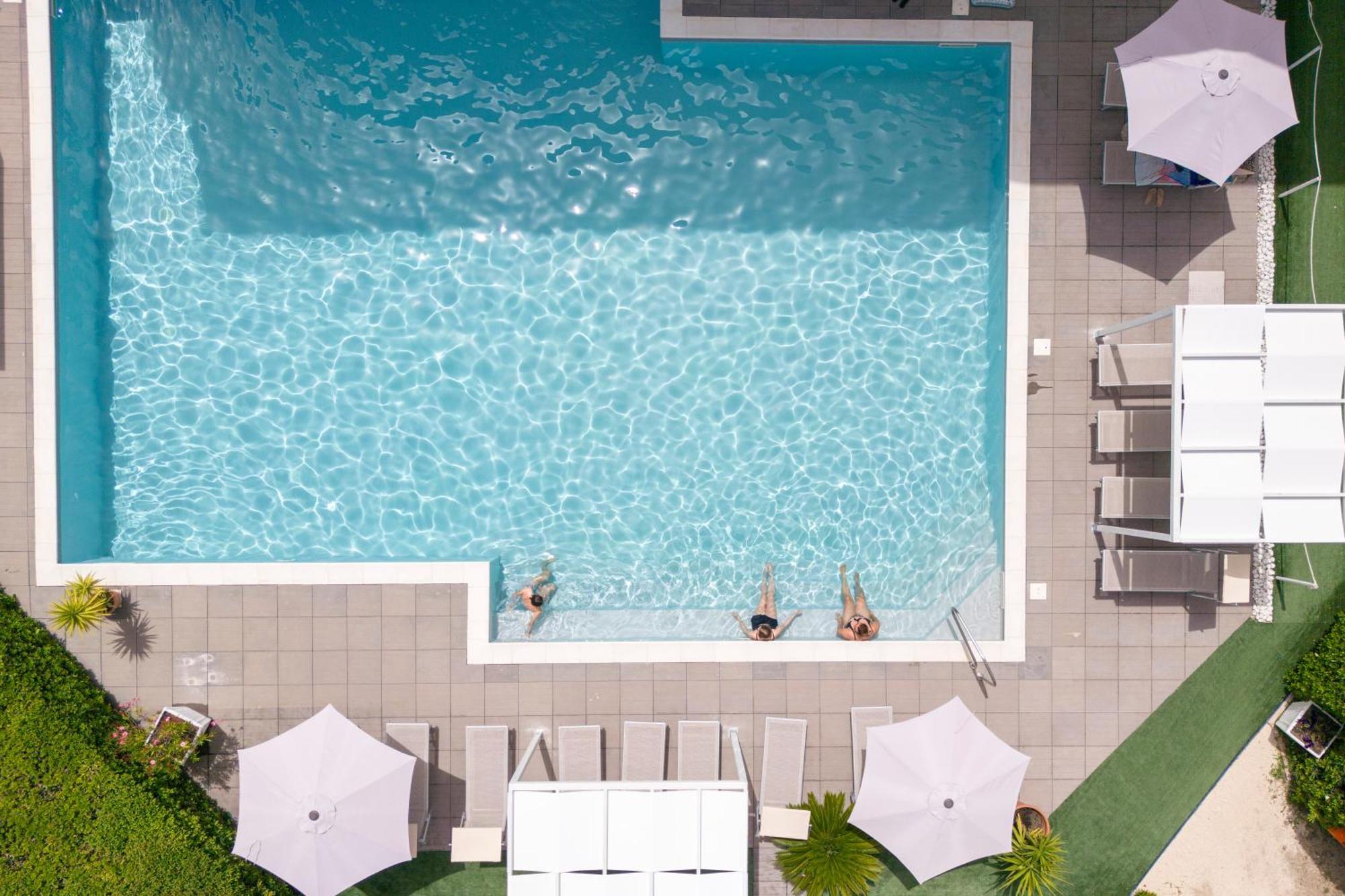 נומאנה Hotel Kon Tiki מראה חיצוני תמונה