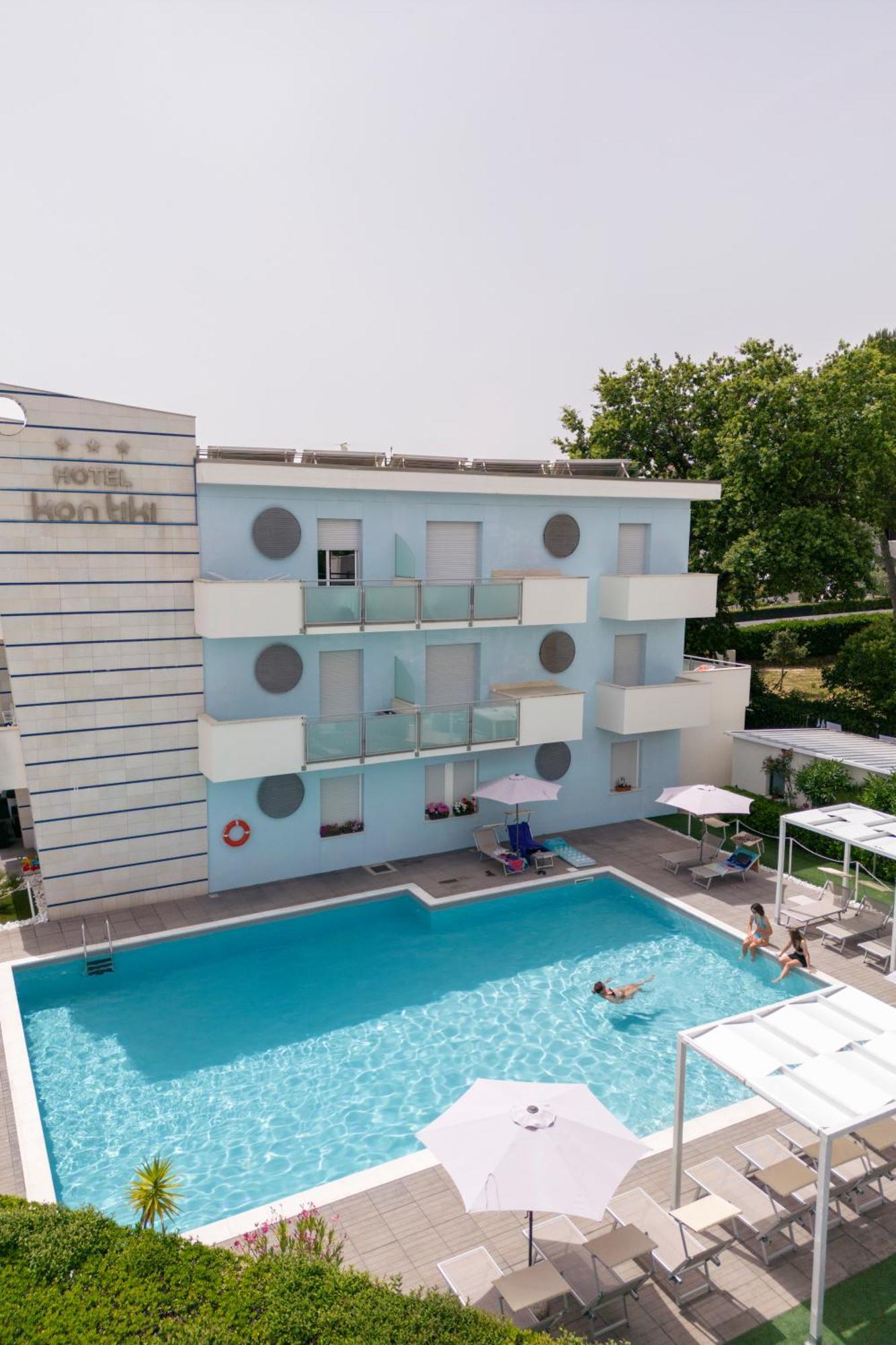 נומאנה Hotel Kon Tiki מראה חיצוני תמונה