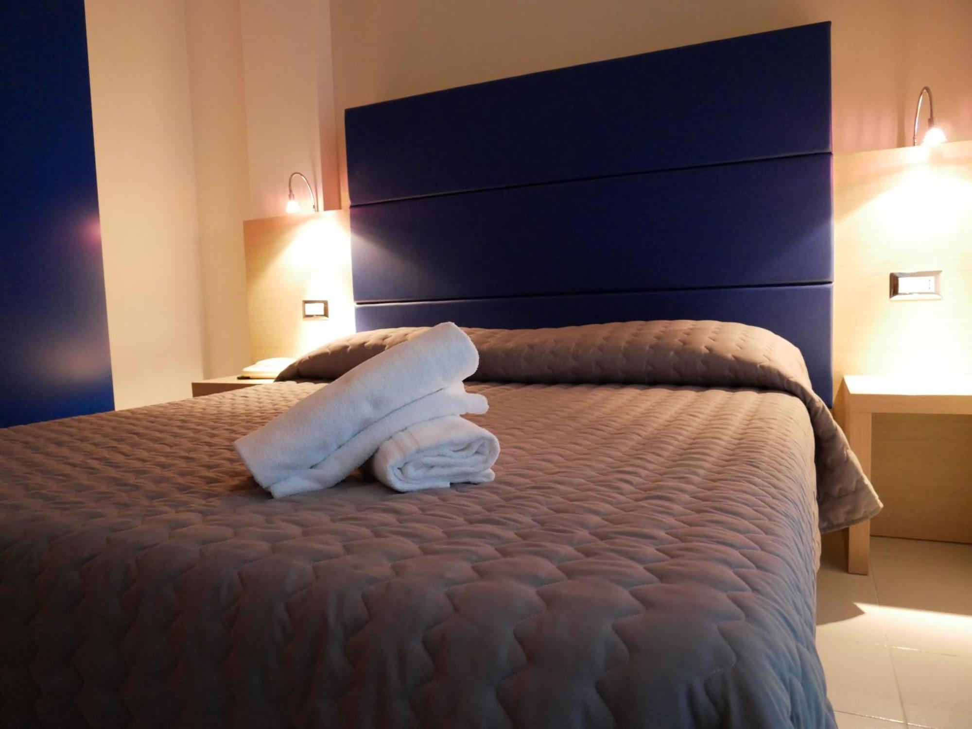נומאנה Hotel Kon Tiki מראה חיצוני תמונה