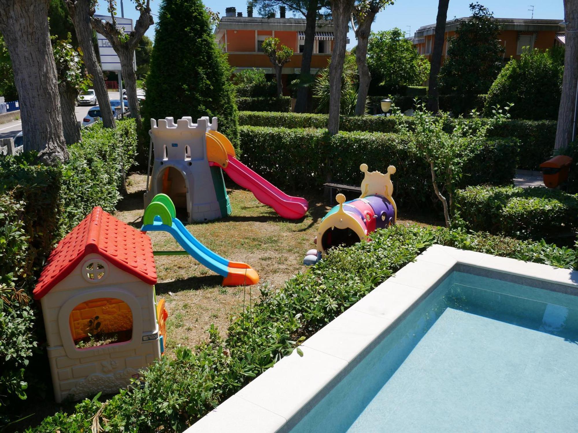 נומאנה Hotel Kon Tiki מראה חיצוני תמונה